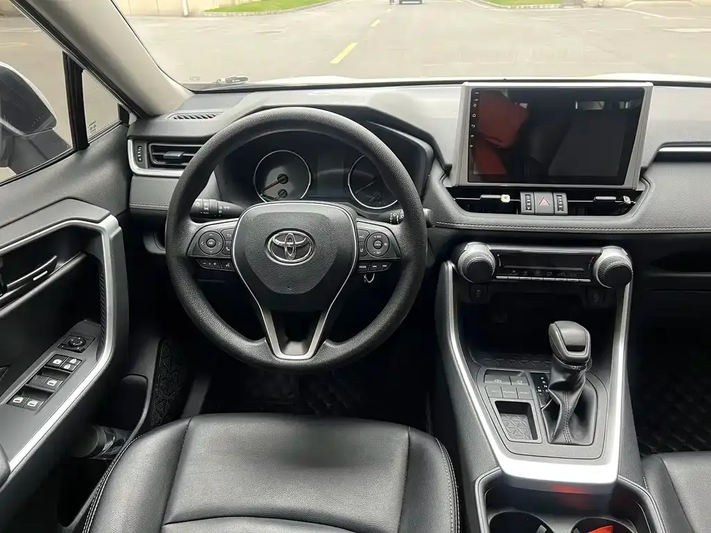 Toyota RAV4 2022 из CN, фото 10