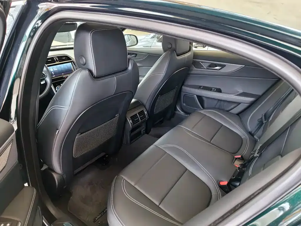 Jaguar XEL 2024 из CN, фото 8