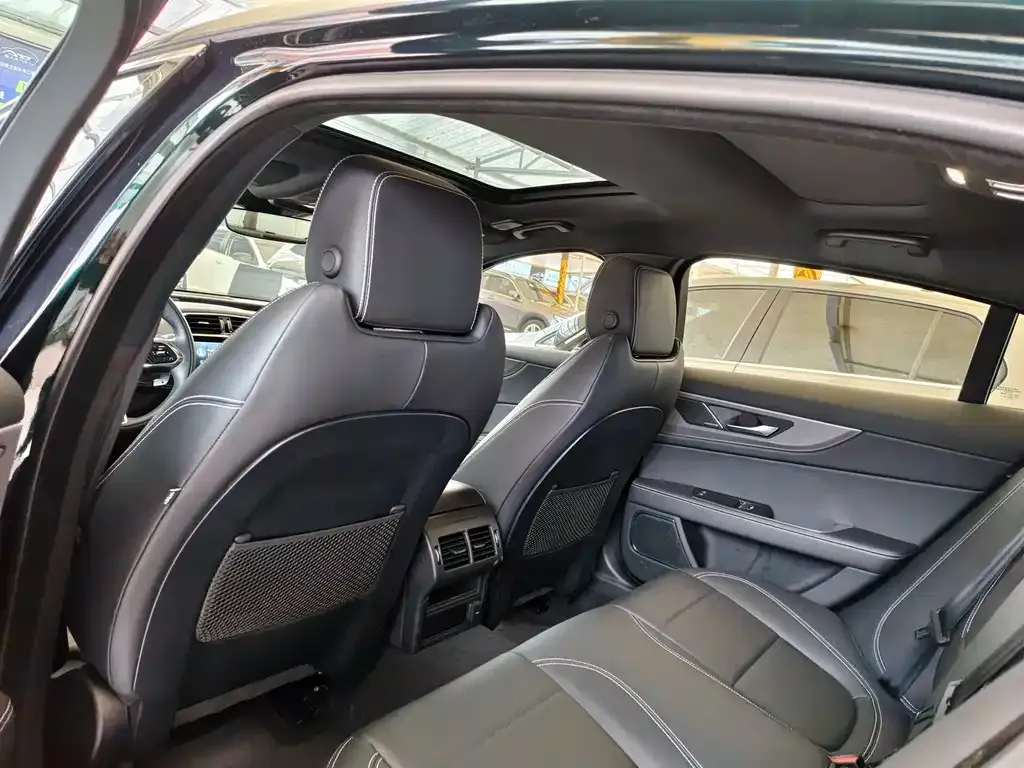 Jaguar XEL 2024 из CN, фото 6