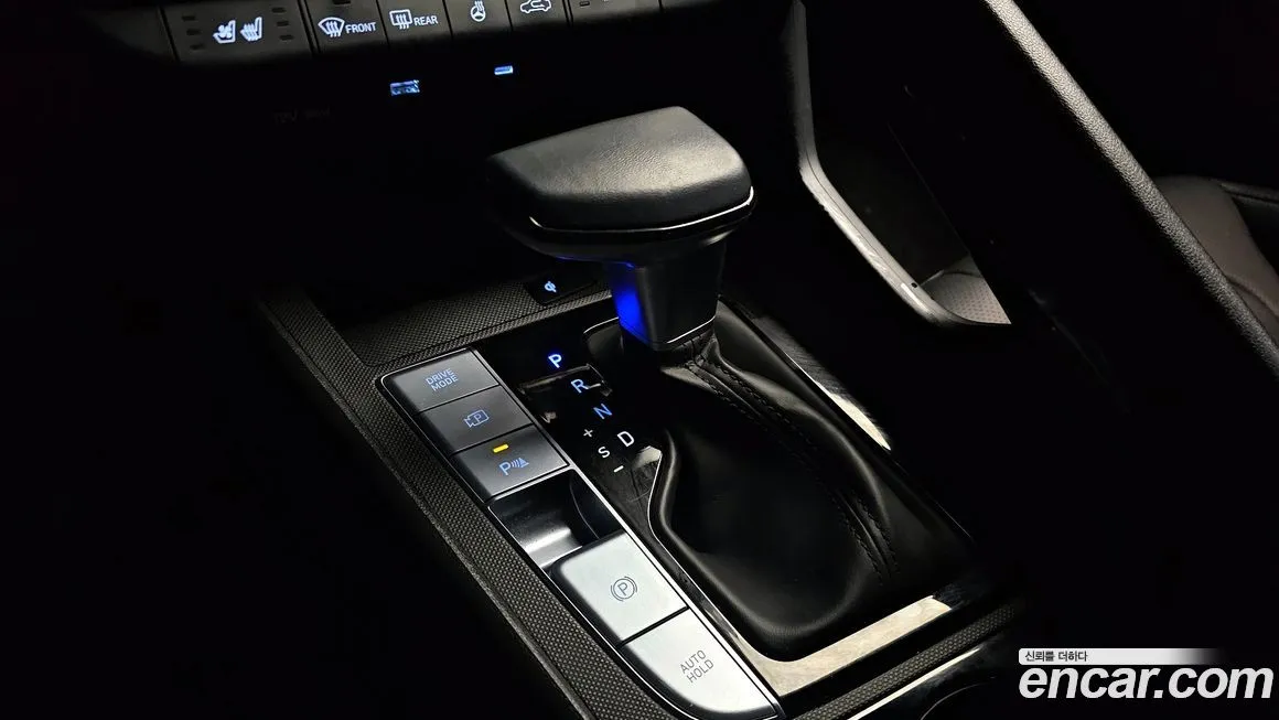 Hyundai AVANTE — фото 3