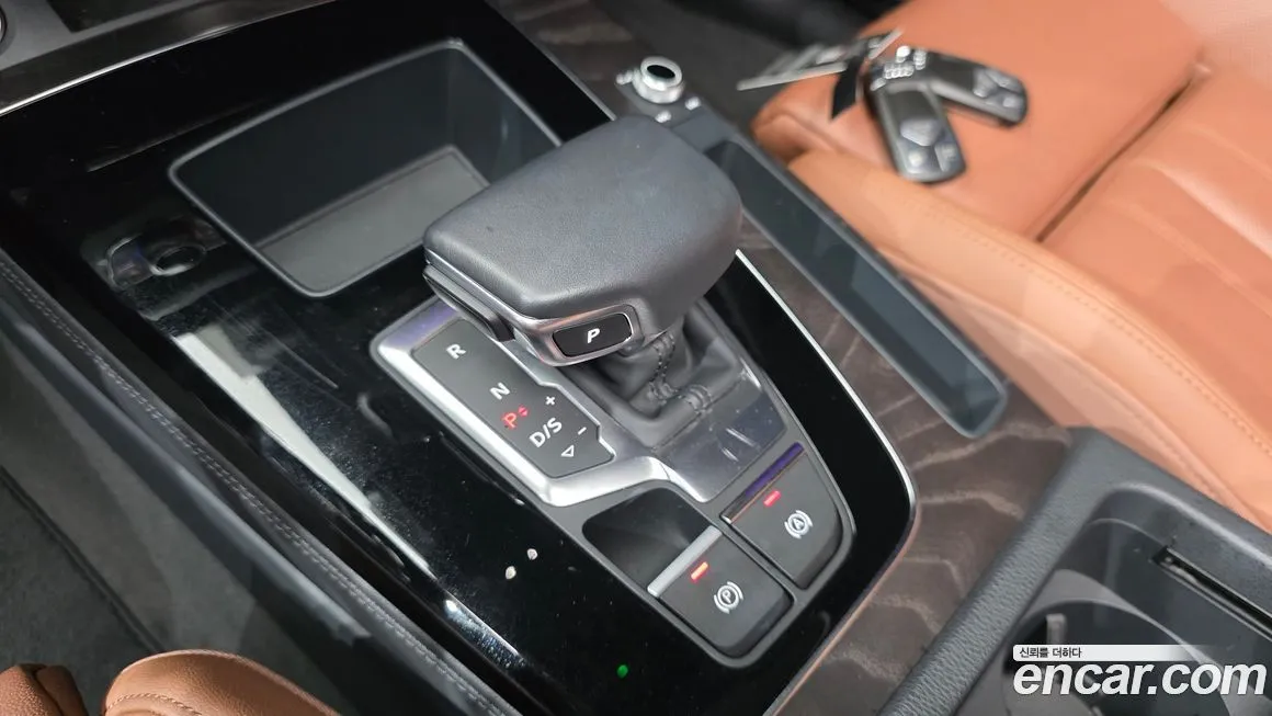 Audi Q5 2023 из KR, фото 8