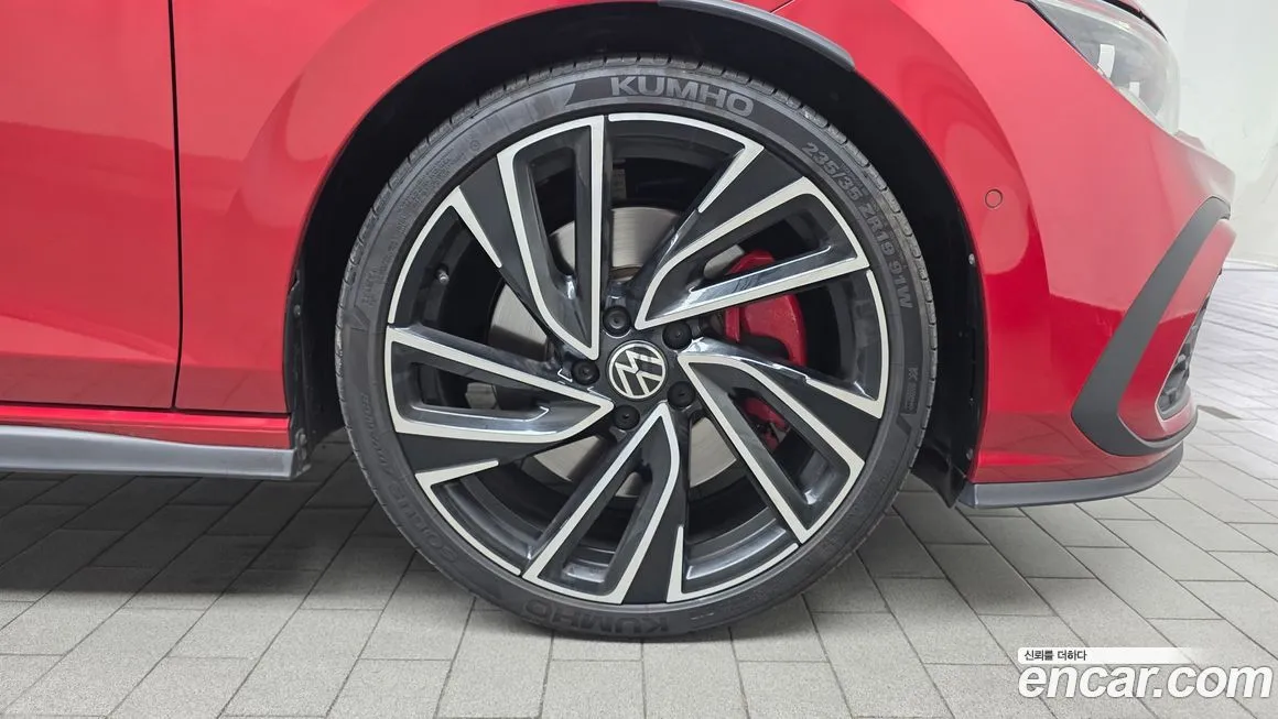 Volkswagen Golf 2024 из KR, фото 9