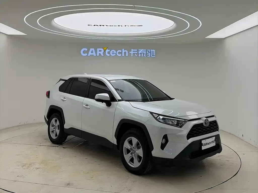 Toyota RAV4 2022 из CN, фото 9