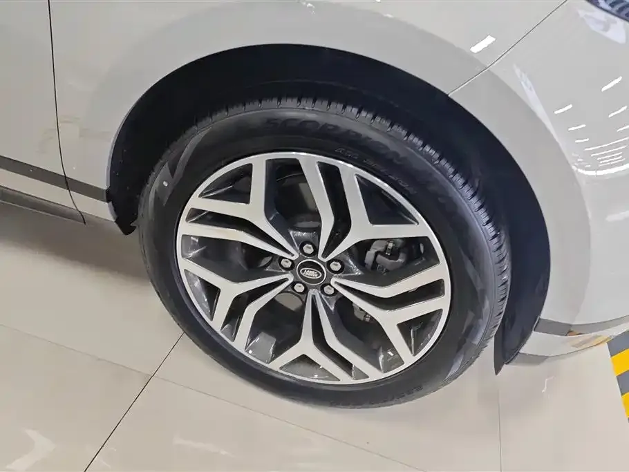 Land Rover Evoque — фото 3