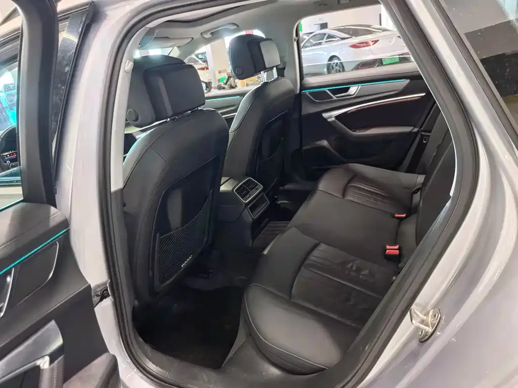 Audi A6 (Import) 2022 из CN, фото 4