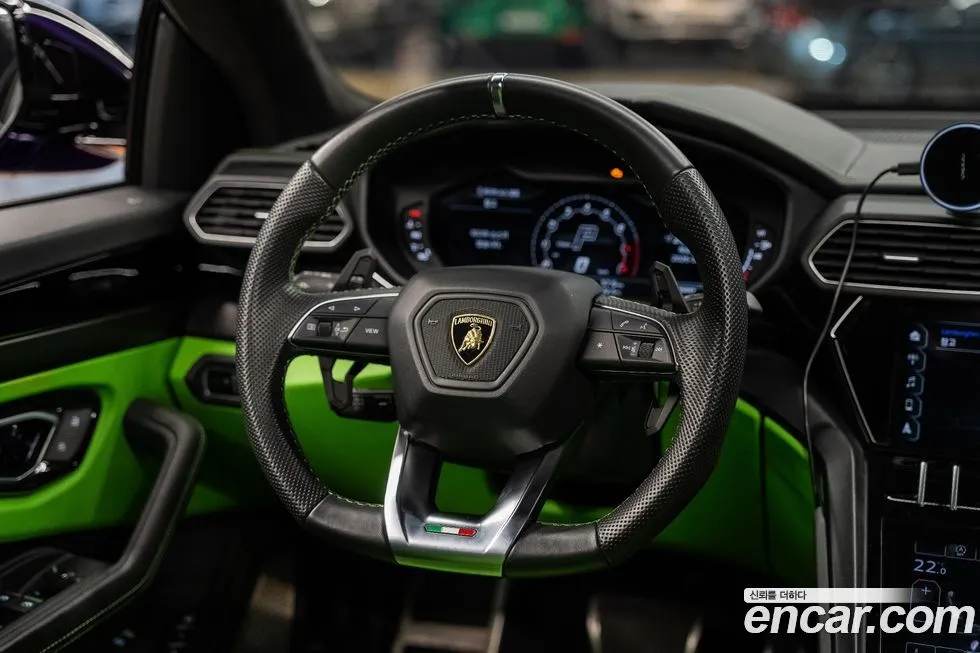 Lamborghini Urus — фото 4