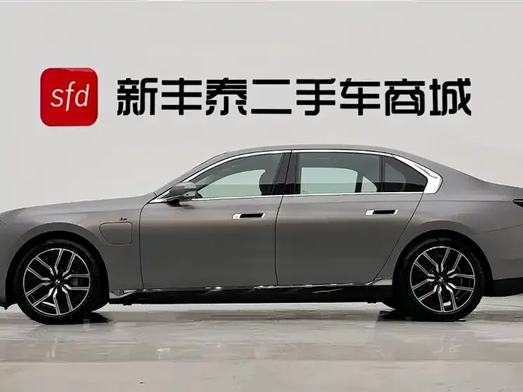 BMW i7 2025 из CN, фото 5