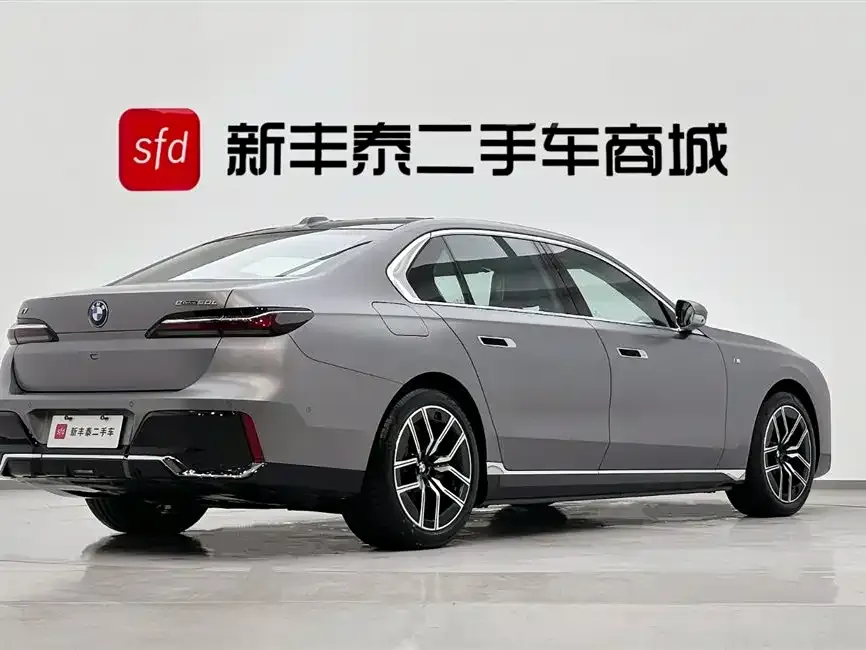 BMW i7 2025 из CN, фото 4