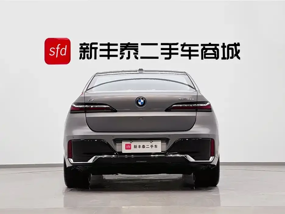 BMW i7 2025 из CN, фото 6