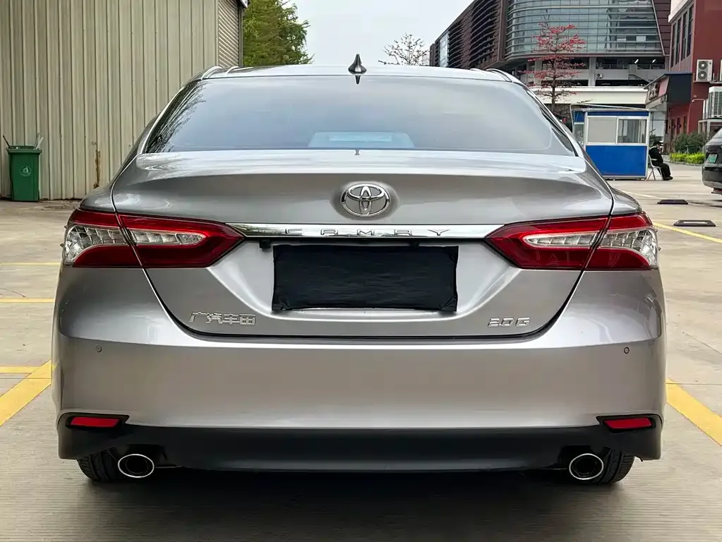 Toyota Camry 2023 из CN, фото 3