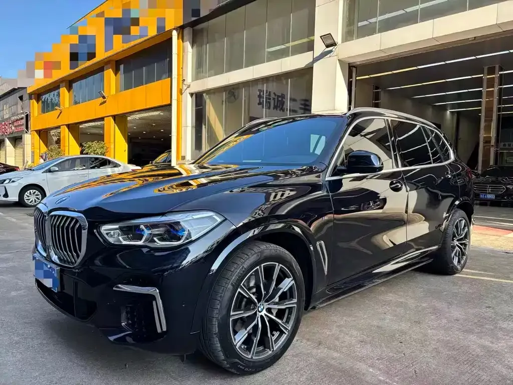 BMW X5 — фото 1