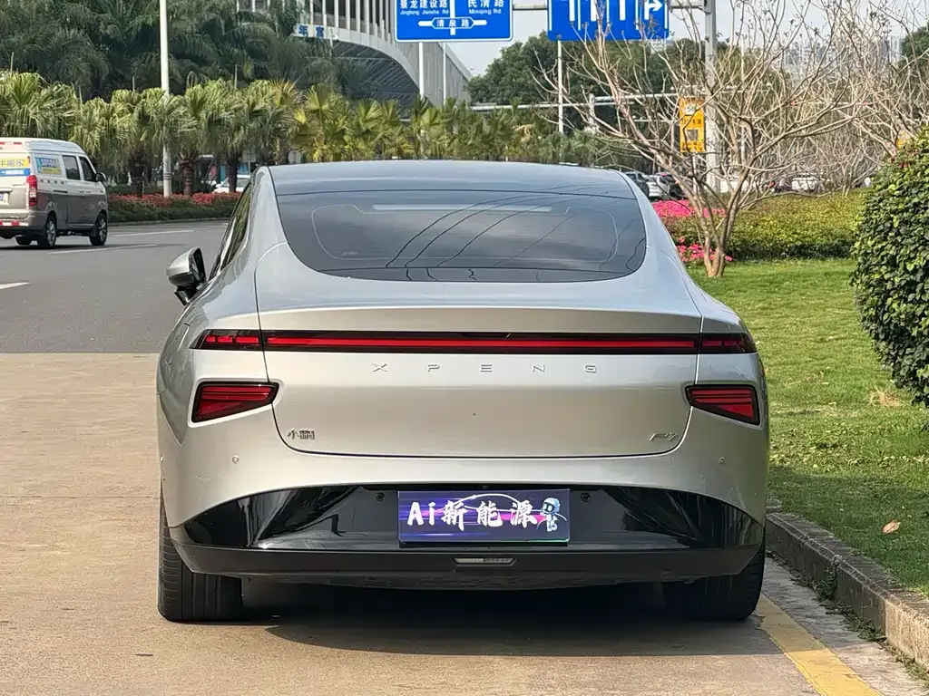 XPeng P7 2021 из CN, фото 2