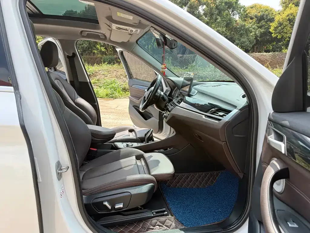 BMW X1 2022 из CN, фото 5