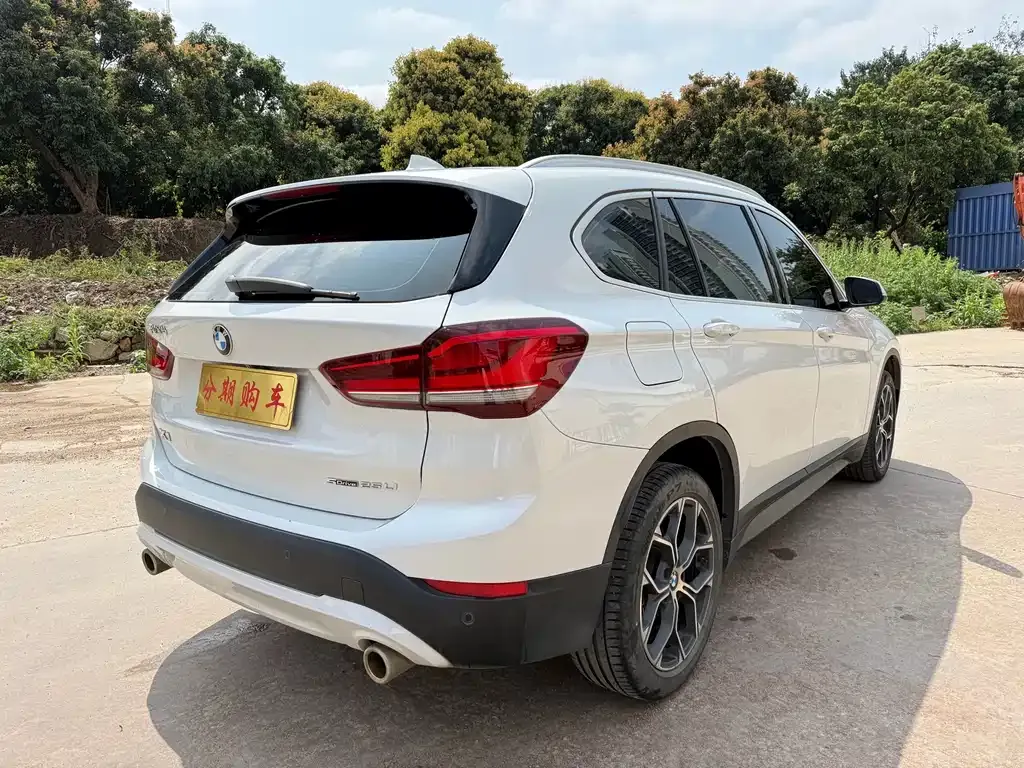 BMW X1 2022 из CN, фото 3