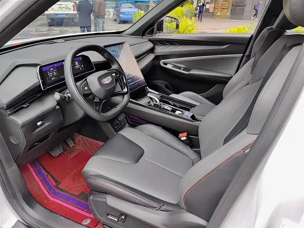 Geely Boyue 2024 из CN, фото 7