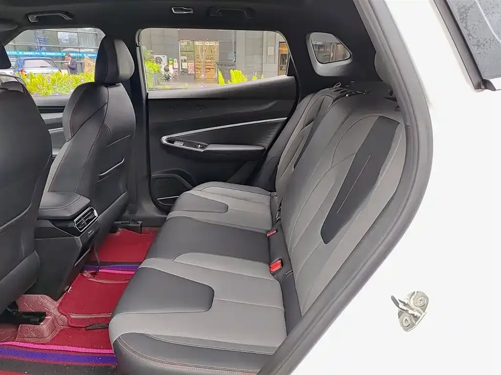 Geely Boyue 2024 из CN, фото 6