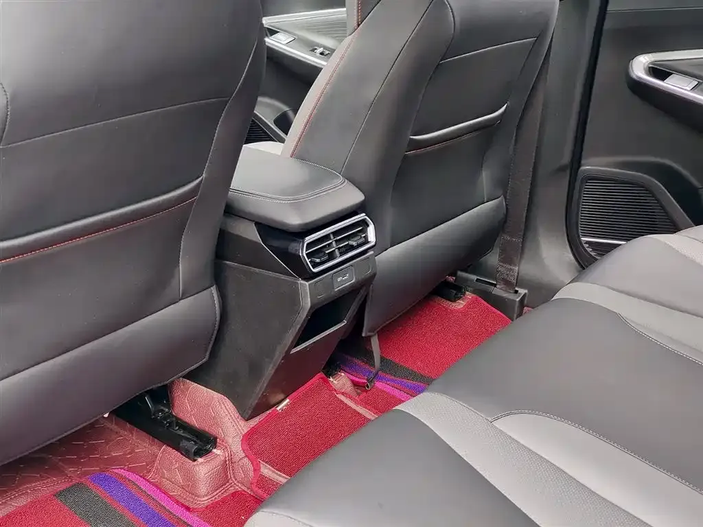 Geely Boyue 2024 из CN, фото 10