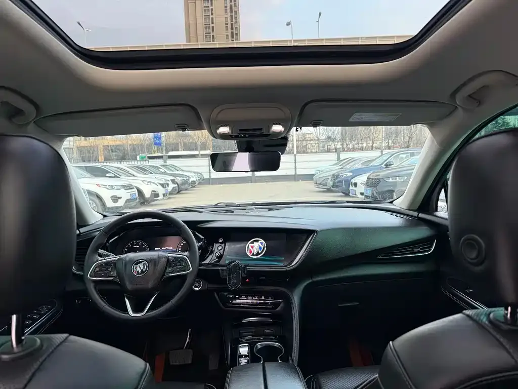 Buick Envision Plus — фото 9