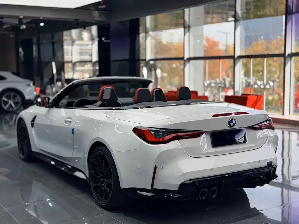 BMW M4 2024 из CN, фото 2