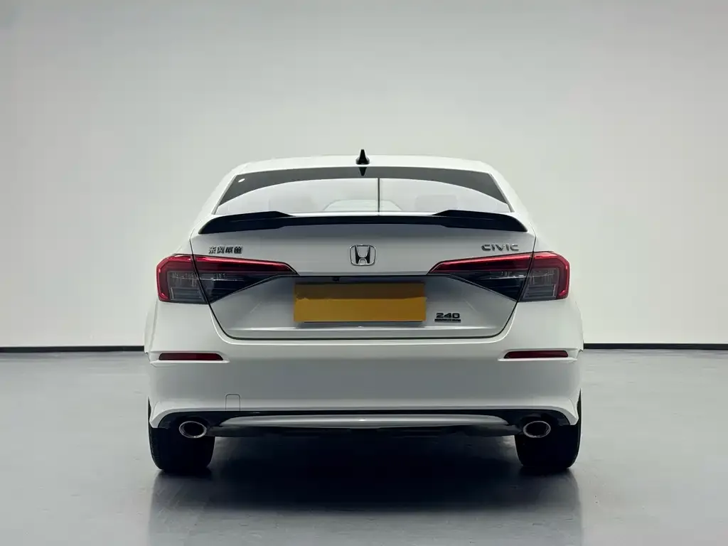 Honda Civic 2023 из CN, фото 3