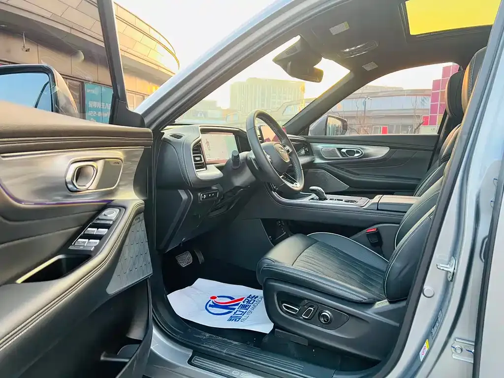 GAC Motor Trumpchi GS8 — фото 9