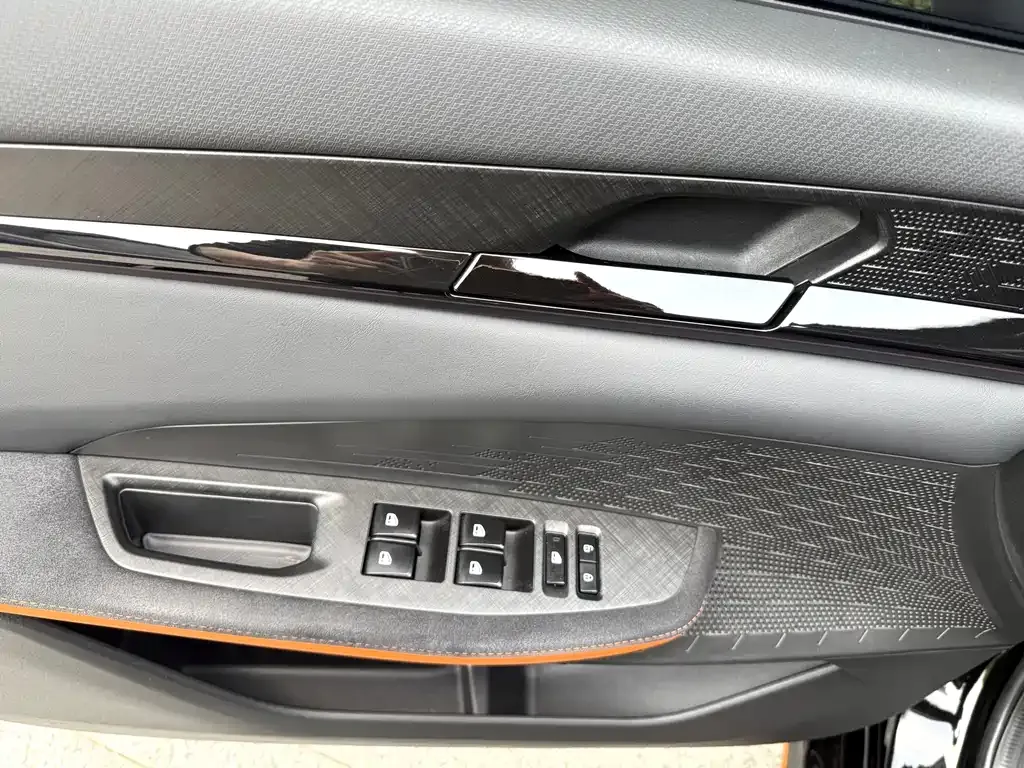 Changan UNI-V 2023 из CN, фото 5