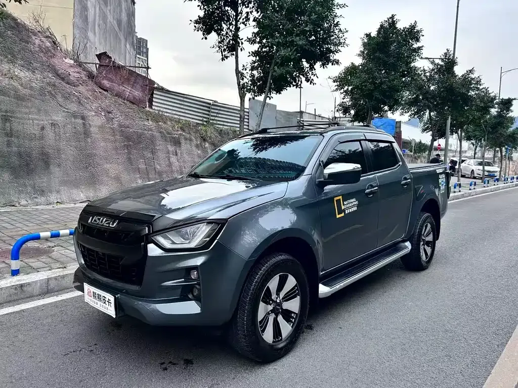 Isuzu D-MAX 2022 из CN, фото 1