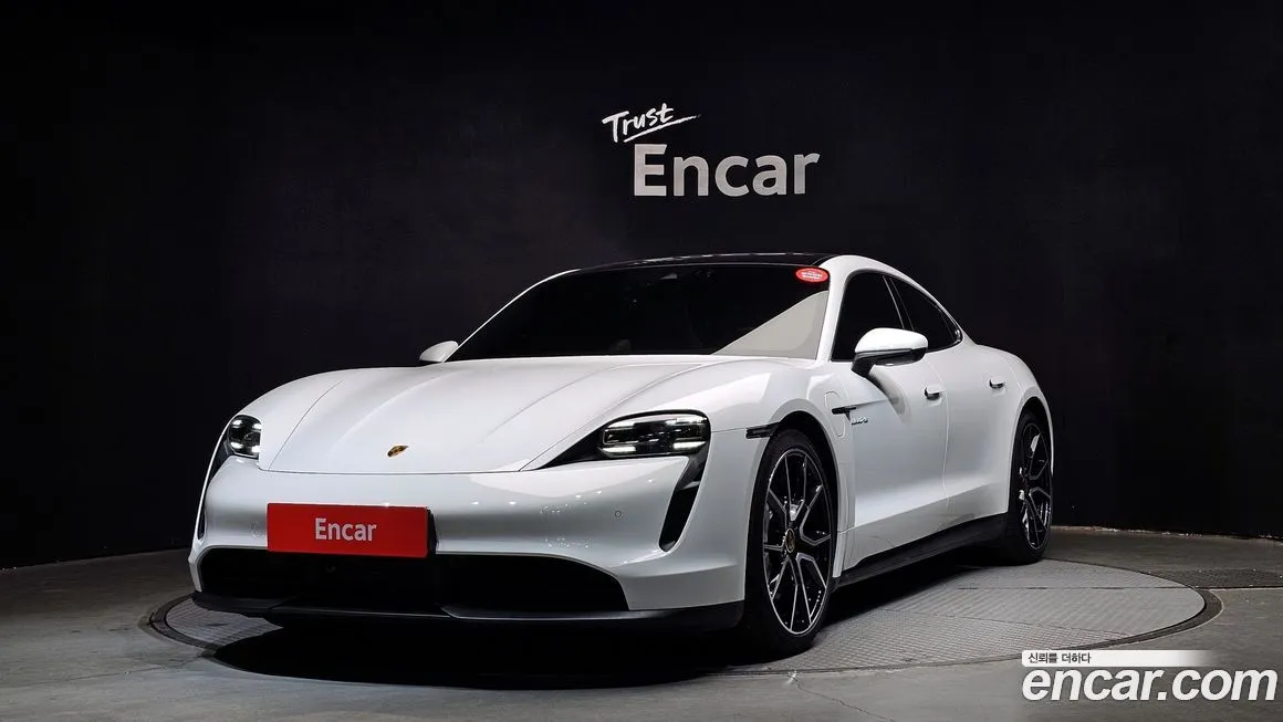 Porsche Taycan