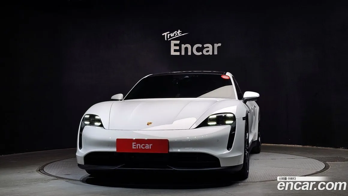 Porsche Taycan 2024 из KR, фото 7