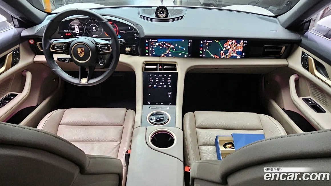 Porsche Taycan 2024 из KR, фото 8