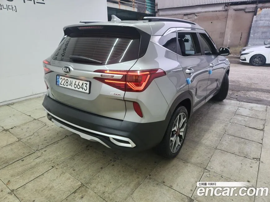 Kia Seltos 2021 из KR, фото 10