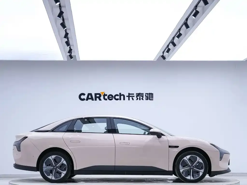 XPeng MONA M03 2024 из CN, фото 9