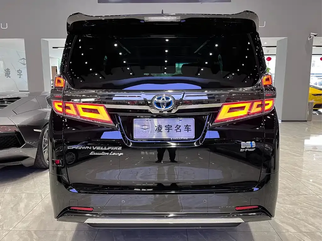 Toyota Vellfire 2022 из CN, фото 2
