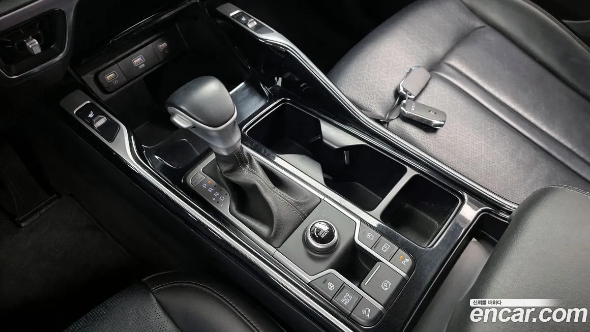 Kia Sorento — фото 3
