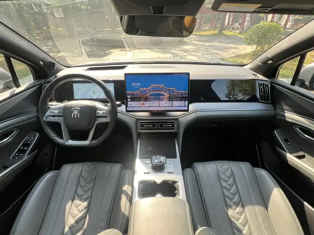 BYD L DM-i 2025 из CN, фото 6