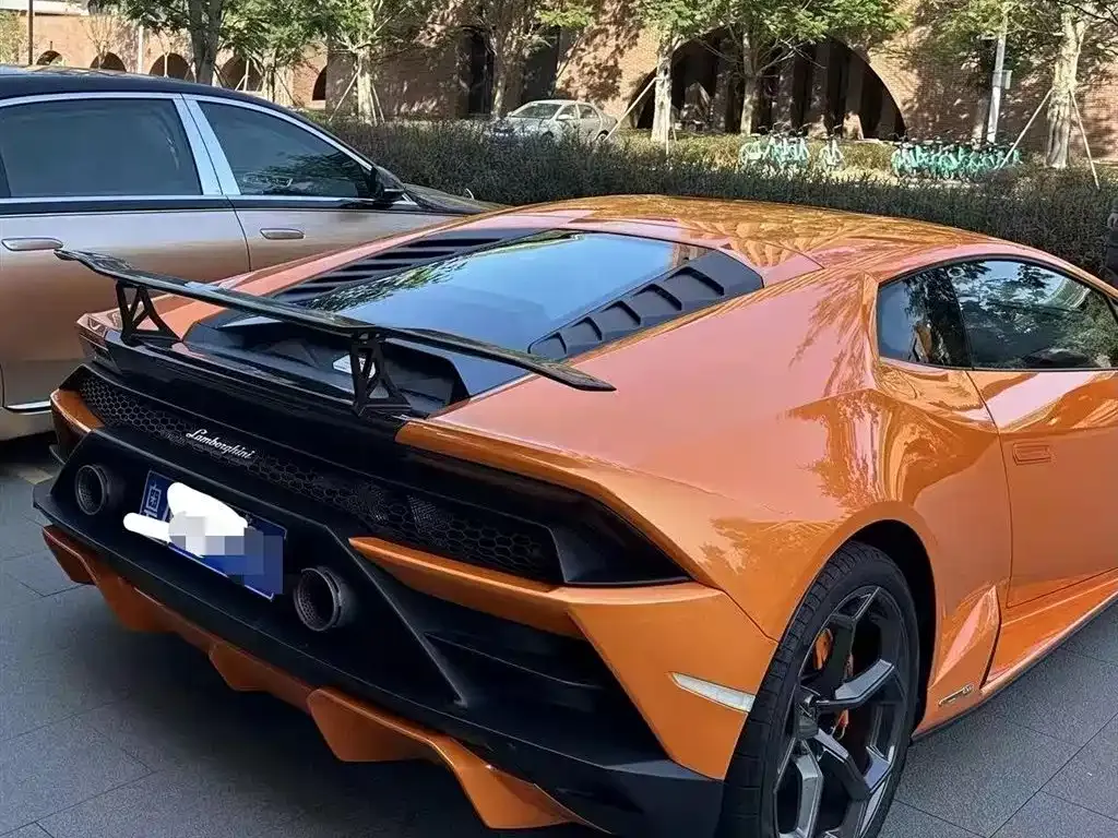 Lamborghini Huracan — фото 10