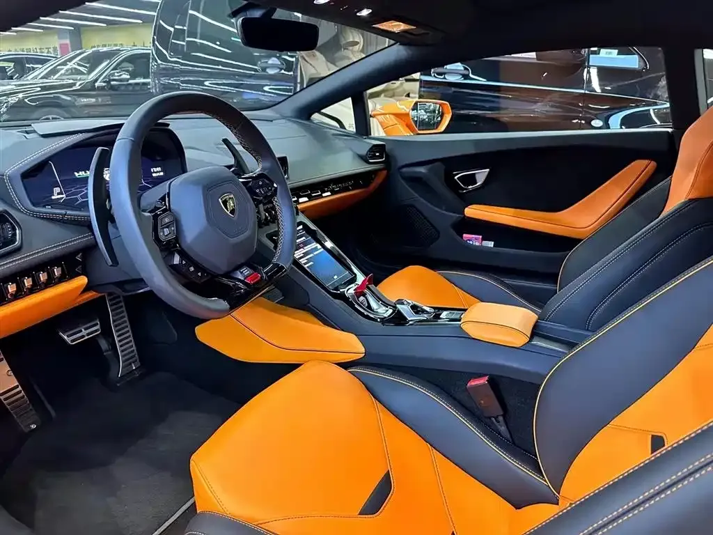 Lamborghini Huracan — фото 9