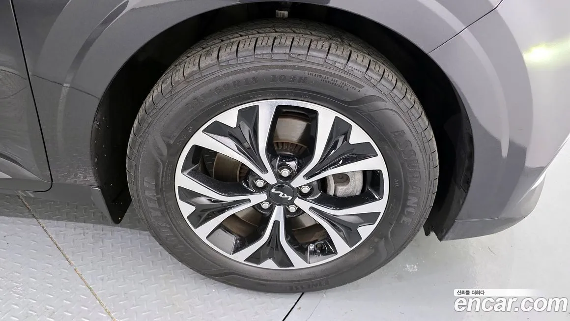 Kia Carnival 2023 из KR, фото 9