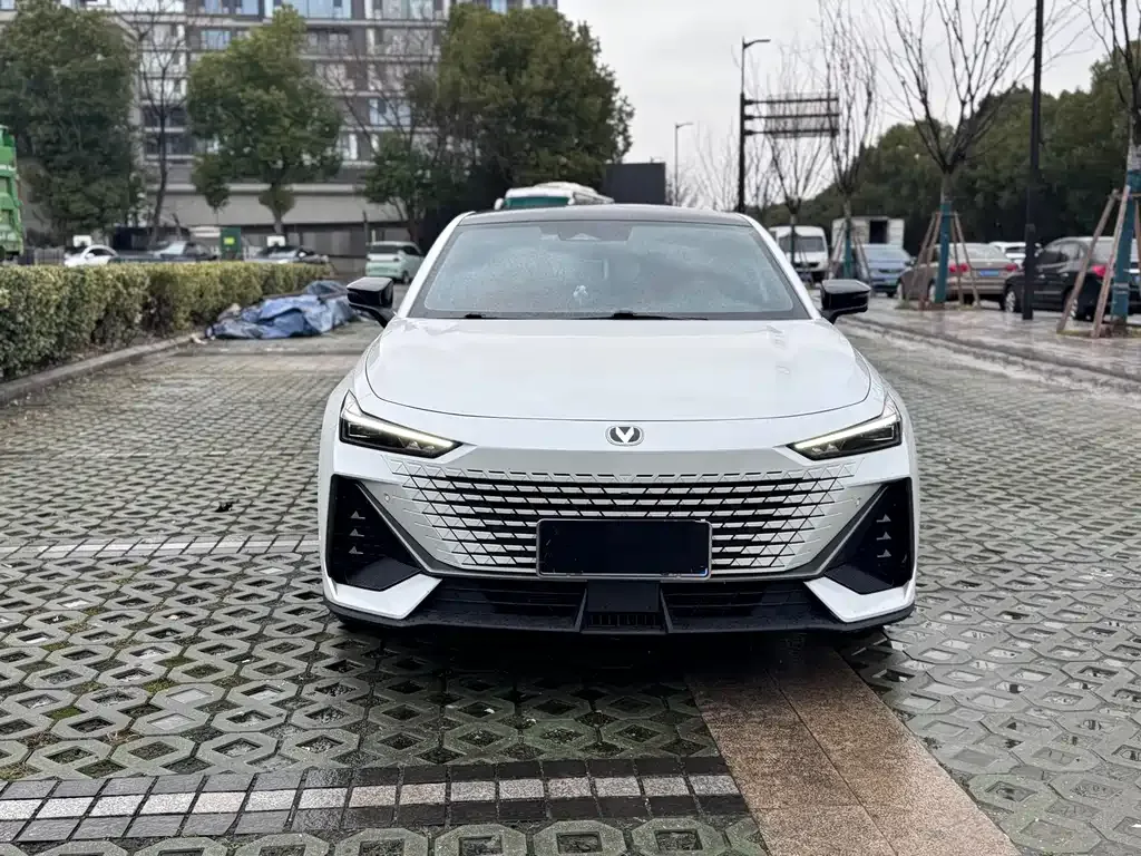 Changan UNI-V 2023 из CN, фото 7