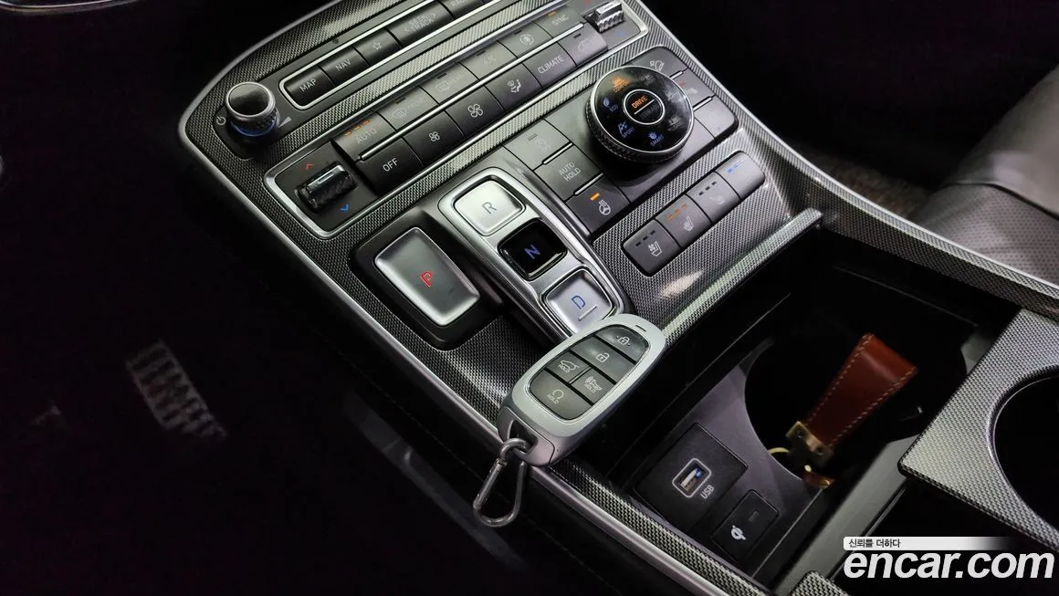 Hyundai Santafe 2023 из KR, фото 8