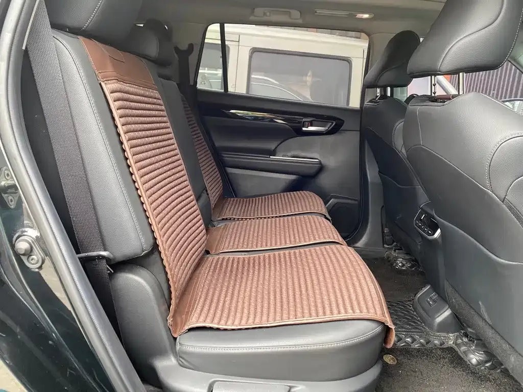 Toyota Highlander 2022 из CN, фото 6