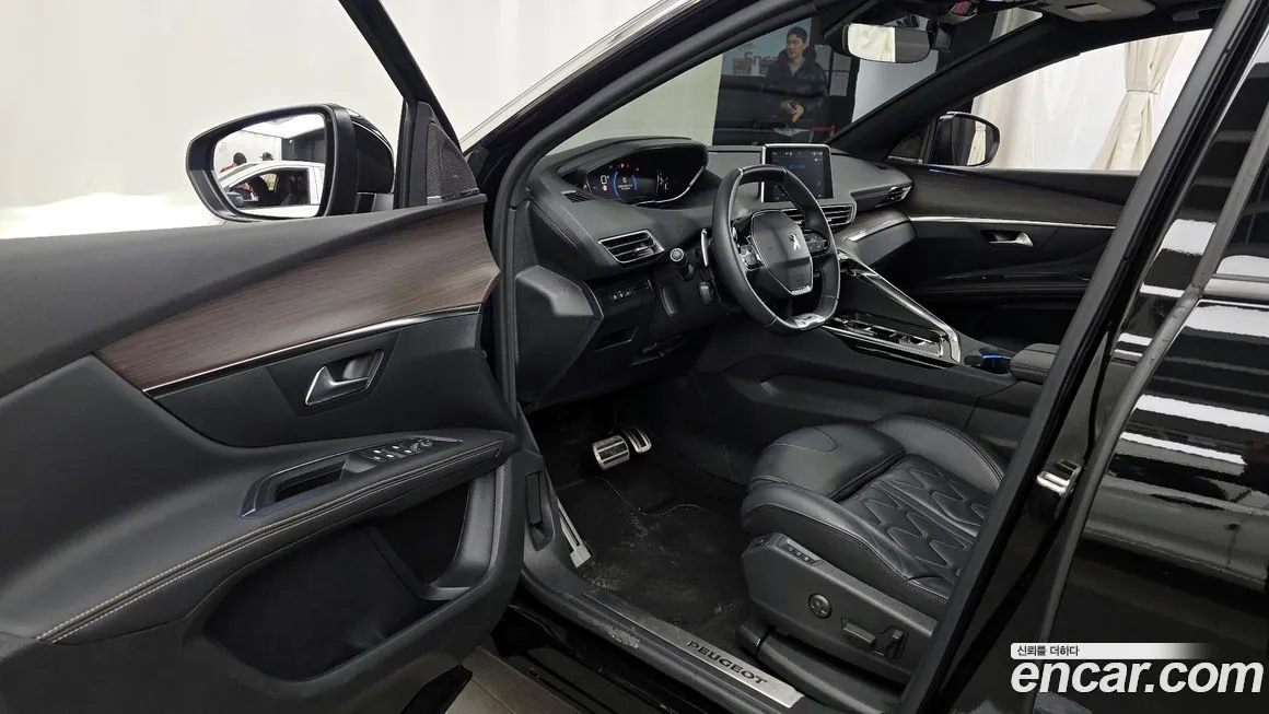Peugeot 5008 2024 из KR, фото 8