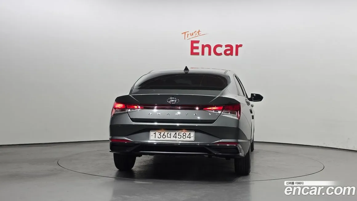 Hyundai AVANTE 2022 из KR, фото 2