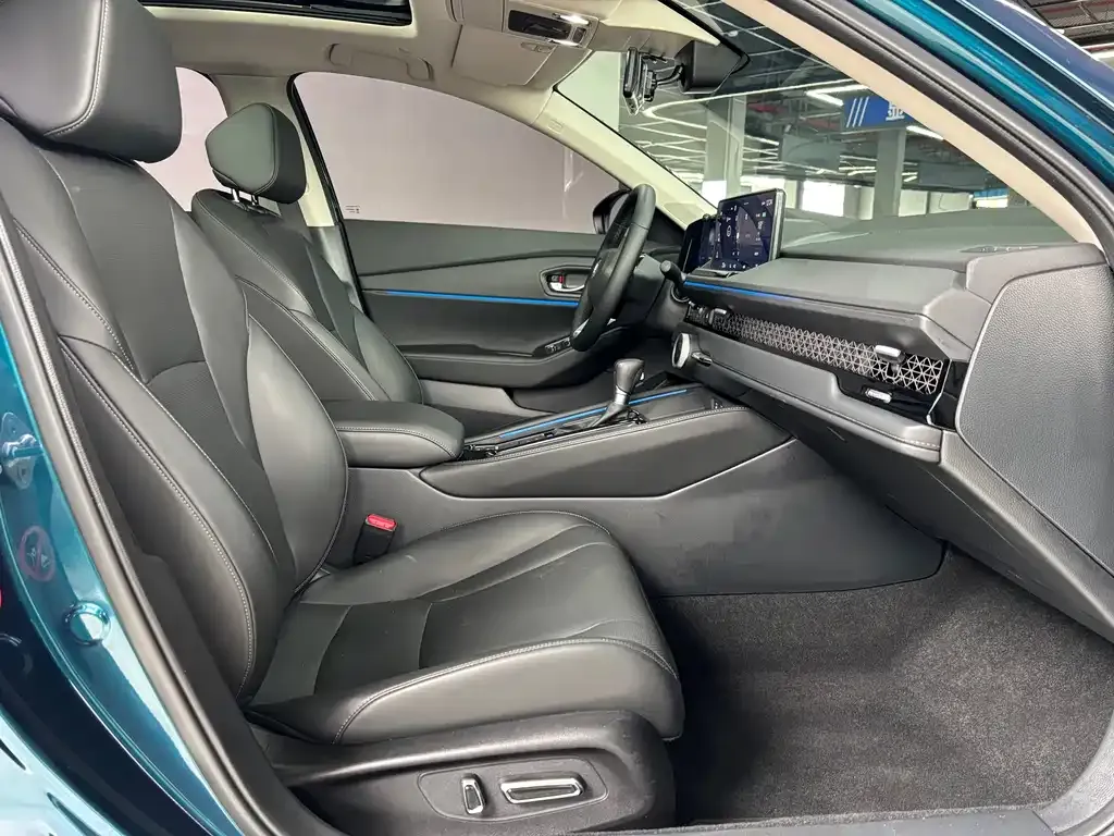Honda Accord — фото 4