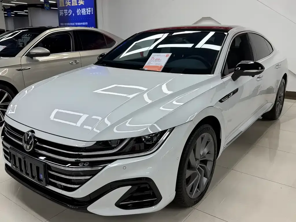 Volkswagen CC 2023 из CN, фото 1