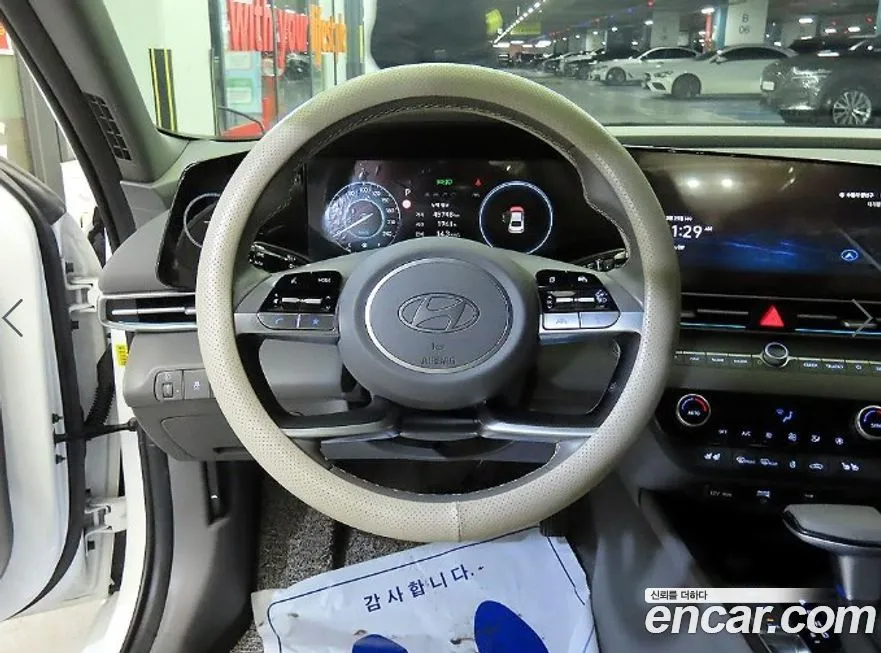 Hyundai AVANTE — фото 6