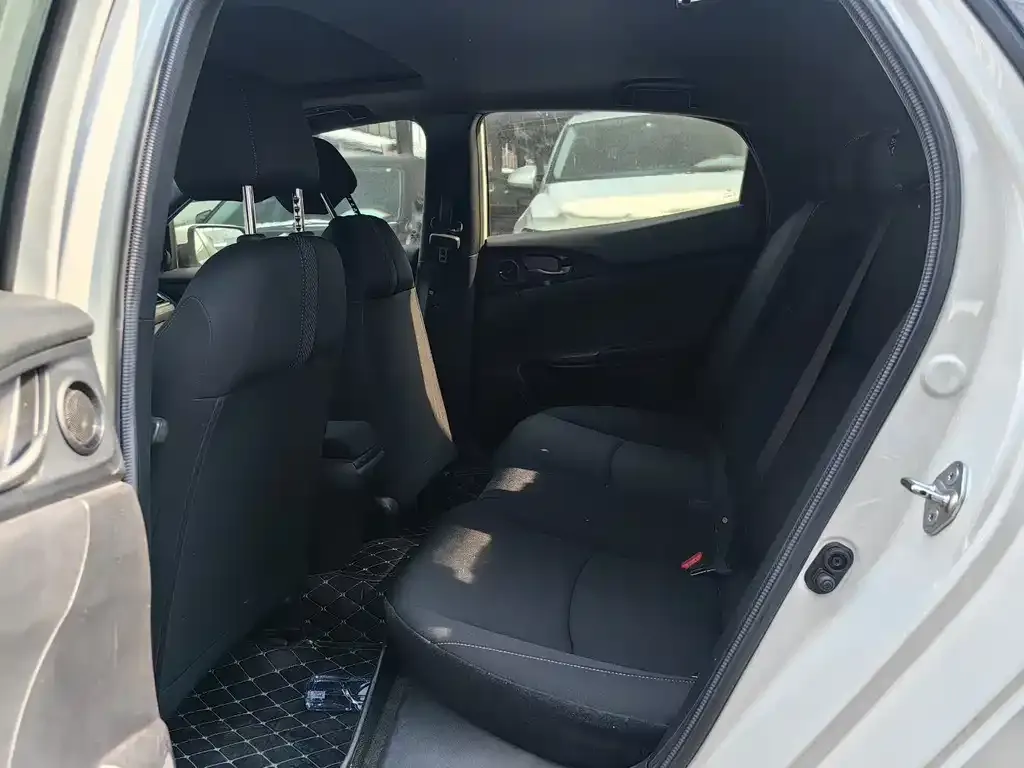 Honda Civic — фото 2
