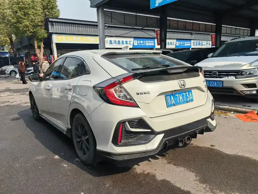 Honda Civic — фото 9