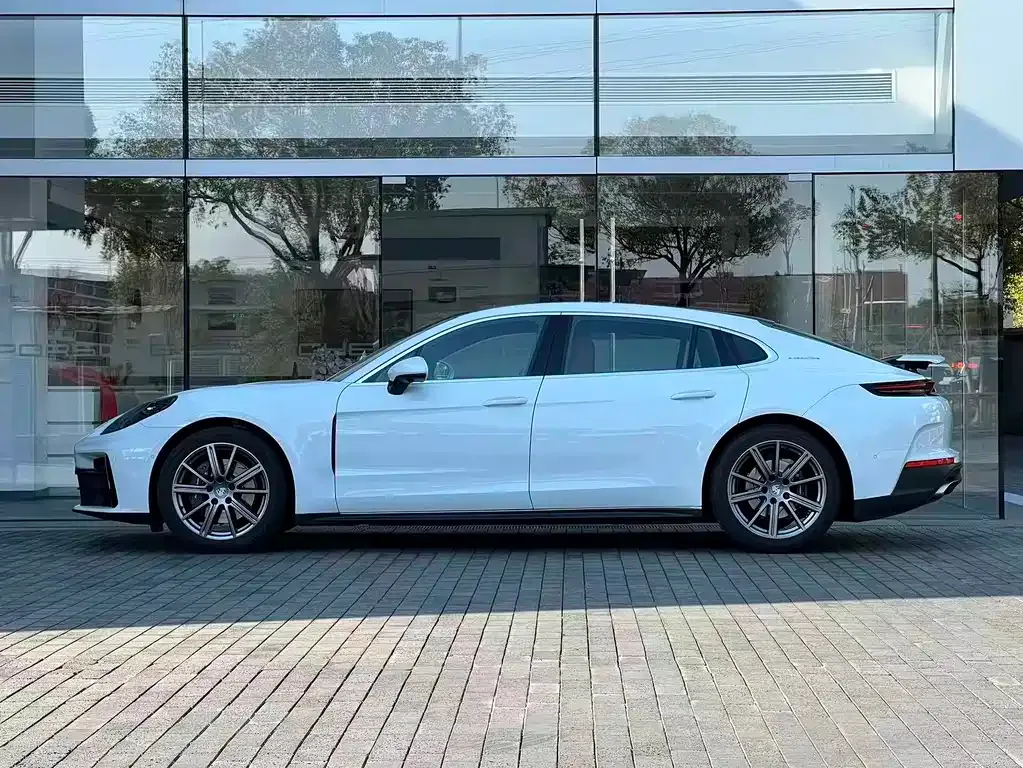 Porsche Panamera — фото 6