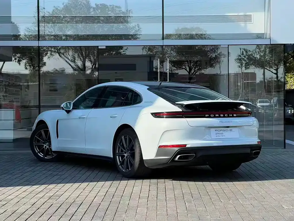 Porsche Panamera — фото 4